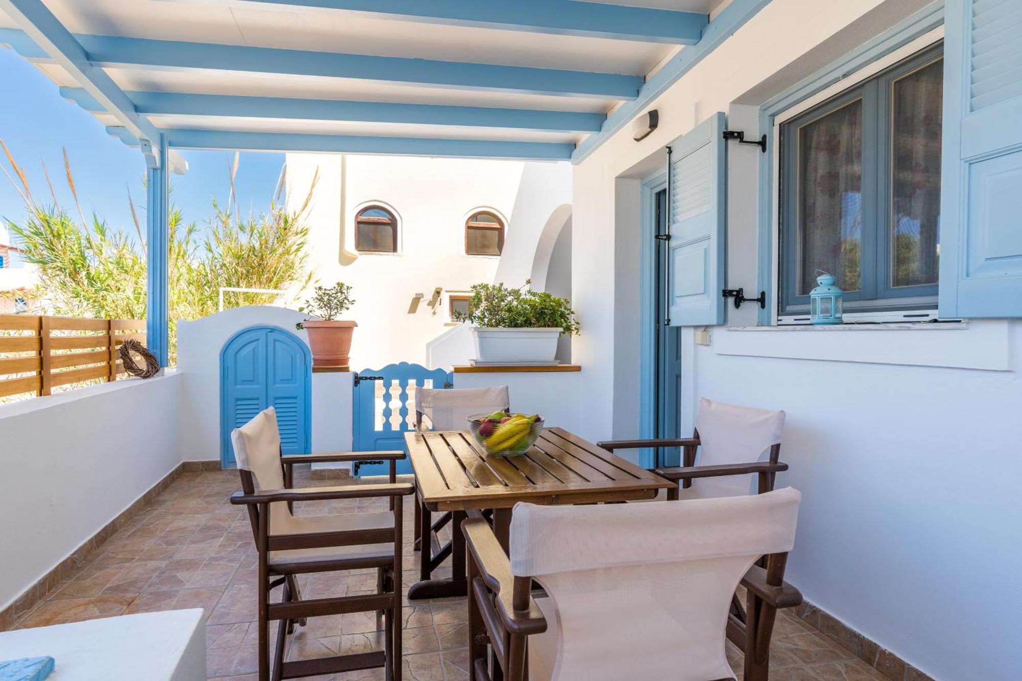 Blue Eyes Beach Villas Monólithos Exterior foto